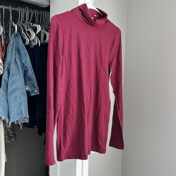 J. Crew Black & Red Turtleneck Top, NWOT - Picture 2 of 5